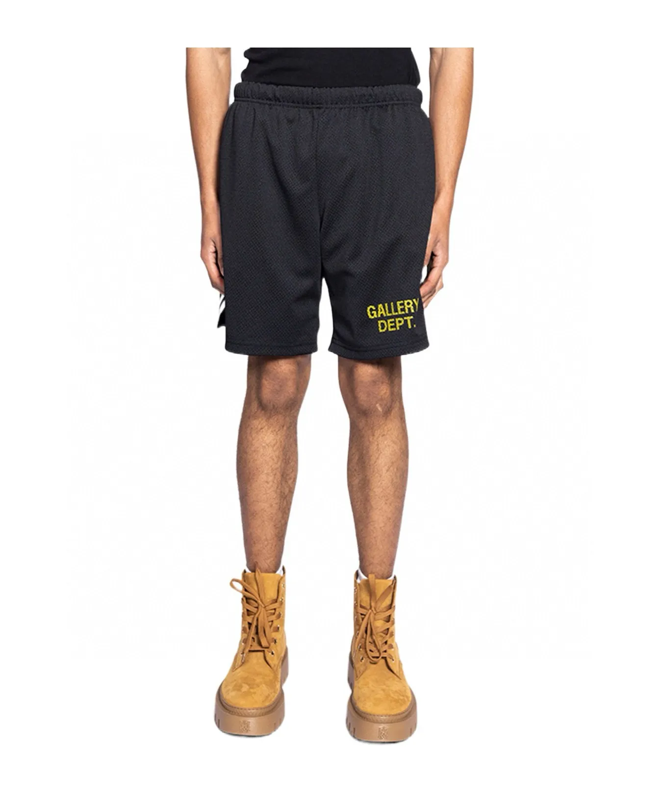 GALLERY DEPT. VENICE COURT SHORTS English mesh shorts Logo webbing wide-leg basketball shorts Black and white S-XL Original molding Loose wide-leg version American boys' first choice Breathable mesh fabric Superimposed soft material inside Comfortable and easy to match Custom-woven original consistent webbing/main mark/component wash mark Details are enlarged to follow